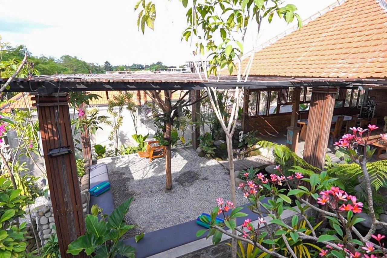 Green Bali Guest House Munggu Exterior foto